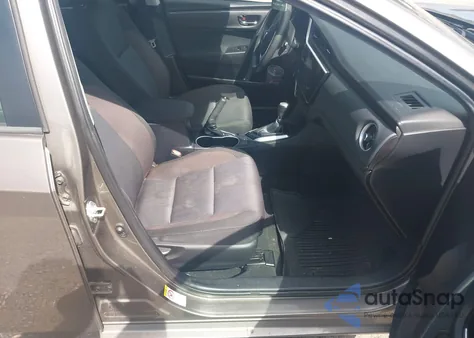 2018 Toyota Corolla Le z USA, uszkodzony, nr VIN 2T1BURHE2JC103476